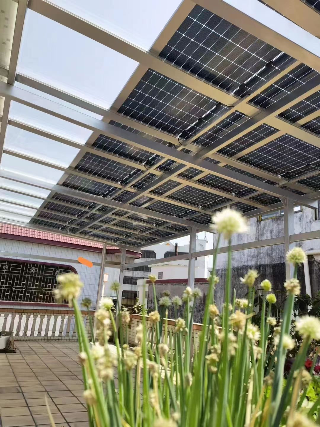 汕头别墅家用屋顶太阳能发电系统安装